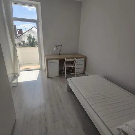 Pokoje Ul Grunwaldzka 44 Apartment Poznan